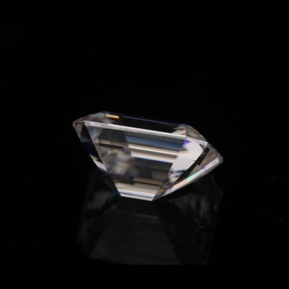 Elegant Emerald Cut Moissanite Loose Stone Wholesale for DIY Lovers