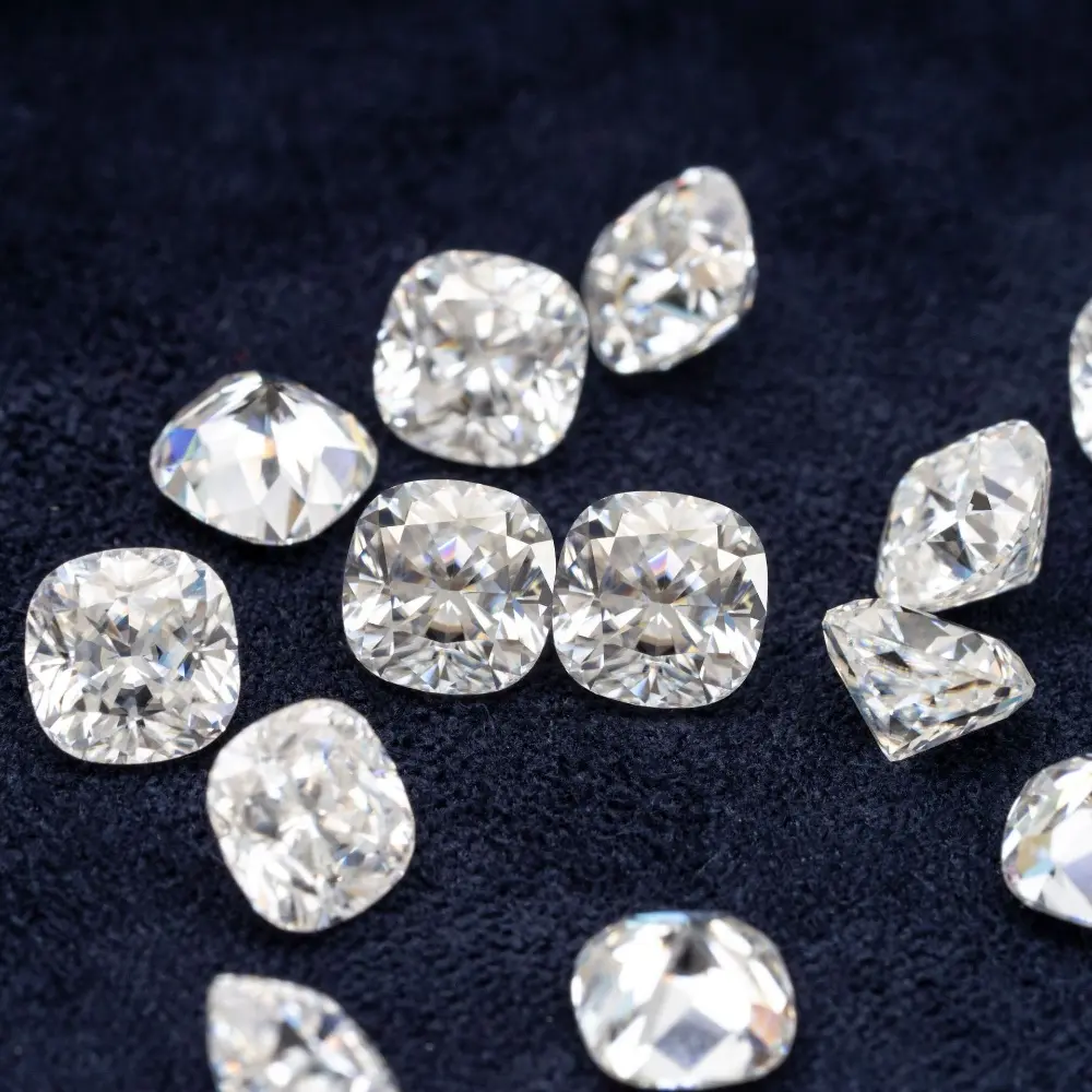 Excellent VVS1 D Color Cushion Cut Moissanite Loose Stone Wholesale