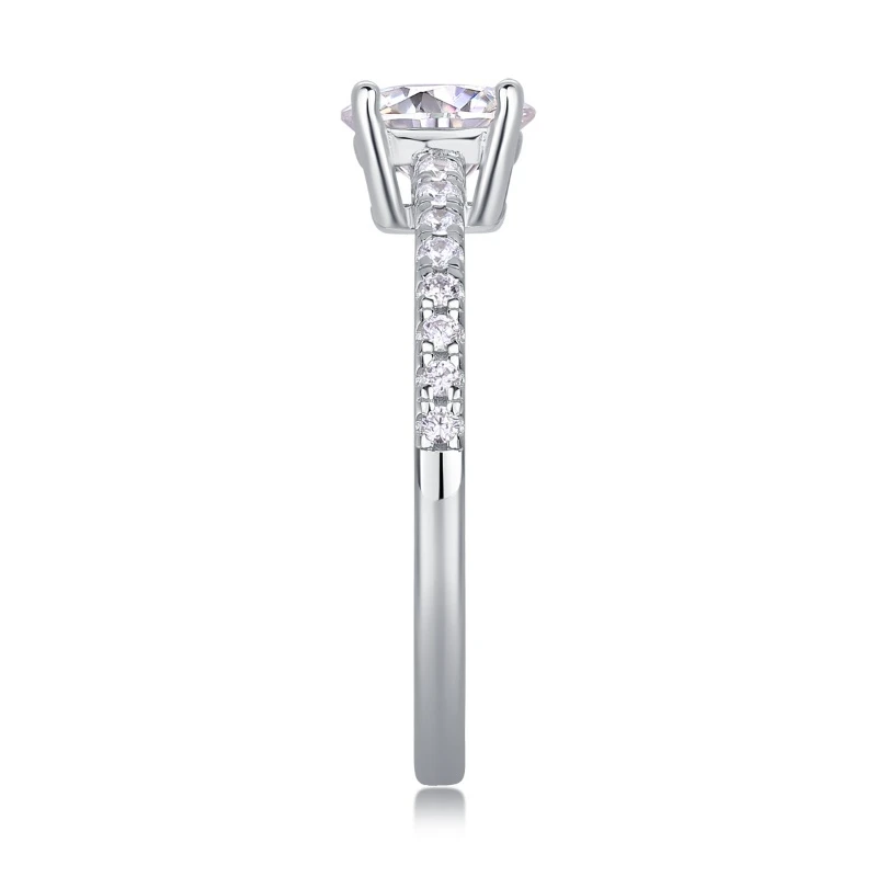 Luxury Half-Pave Setting Round Moissanite Engagement Rings Gift for Her