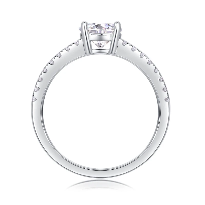 Luxury Half-Pave Setting Round Moissanite Engagement Rings Gift for Her