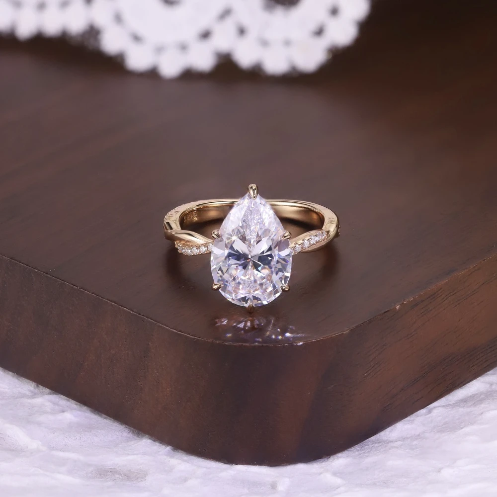 Dazzling Large Carat Waterdrop Moissanite Pear Engagement Rings Twisted Band