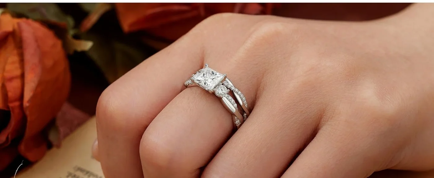 Elegant Princess Shape Moissanite Three Stone Engagement Ring Set Twist Band