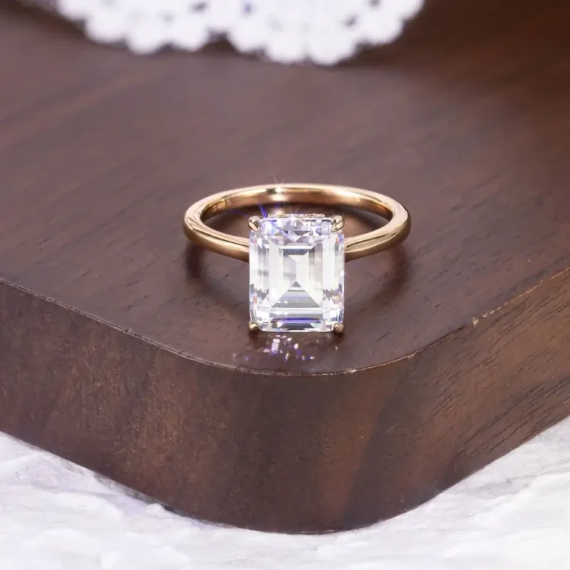 Sparkling Golden 1-10 Carat Sugar Cube Emerald Cut Moissanite Ring