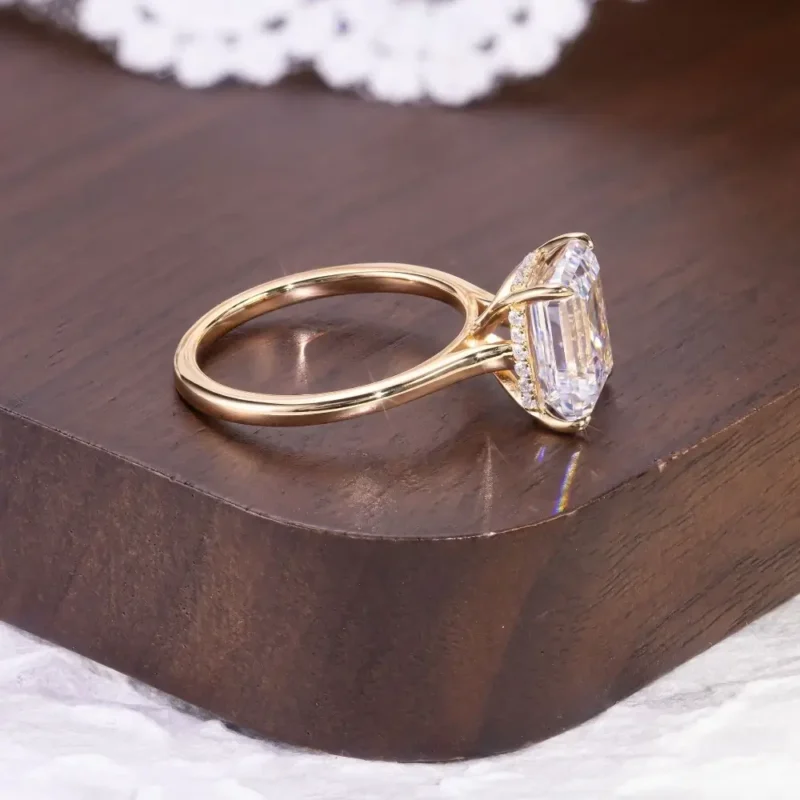 Sparkling Golden 1-10 Carat Sugar Cube Emerald Cut Moissanite Ring