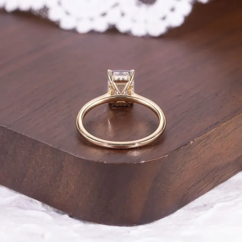 Sparkling Golden 1-10 Carat Sugar Cube Emerald Cut Moissanite Ring